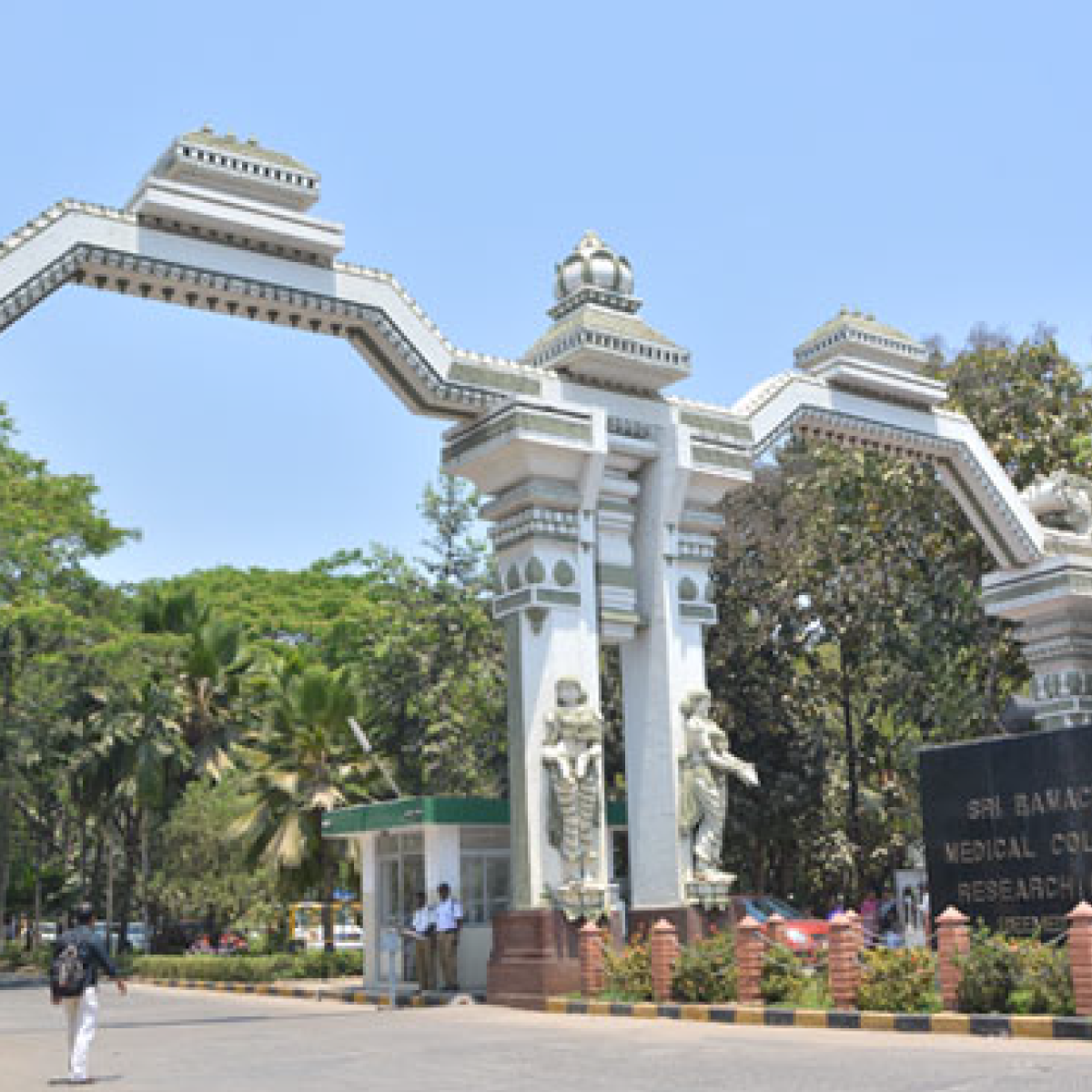 Sri Ramachandra Medical College and Research Institute Chennai | SRMCRI | Admission 2024, Cutoff, Eligibility, Courses, Fees, Ranking, FAQ